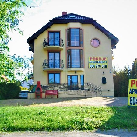 Pokoje Z Widokiem Na Morze 2 Ястарня Екстериор снимка